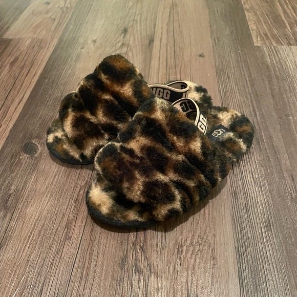 UGG Other - UGG Fluff Yeah Spotty Leopard Slide Toddler Girl Size 12